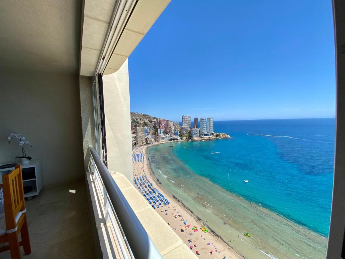 Apartamento Torre Levante, Primera Linea De Playa Benidorm Kültér fotó
