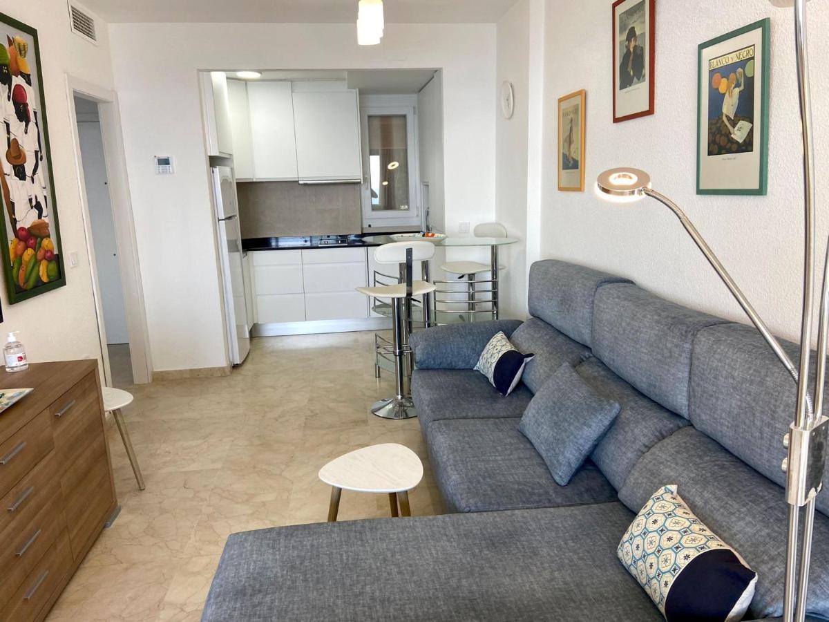 Apartamento Torre Levante, Primera Linea De Playa Benidorm Kültér fotó