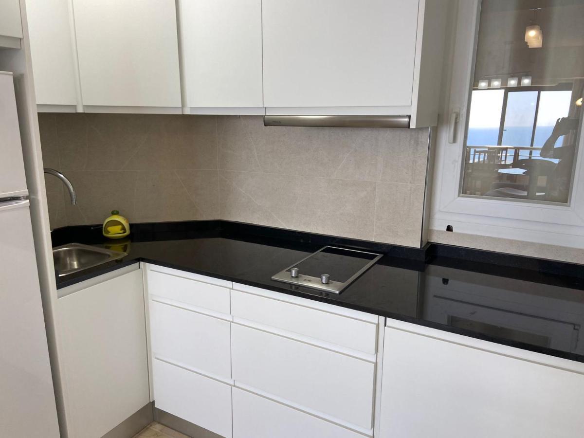 Apartamento Torre Levante, Primera Linea De Playa Benidorm Kültér fotó