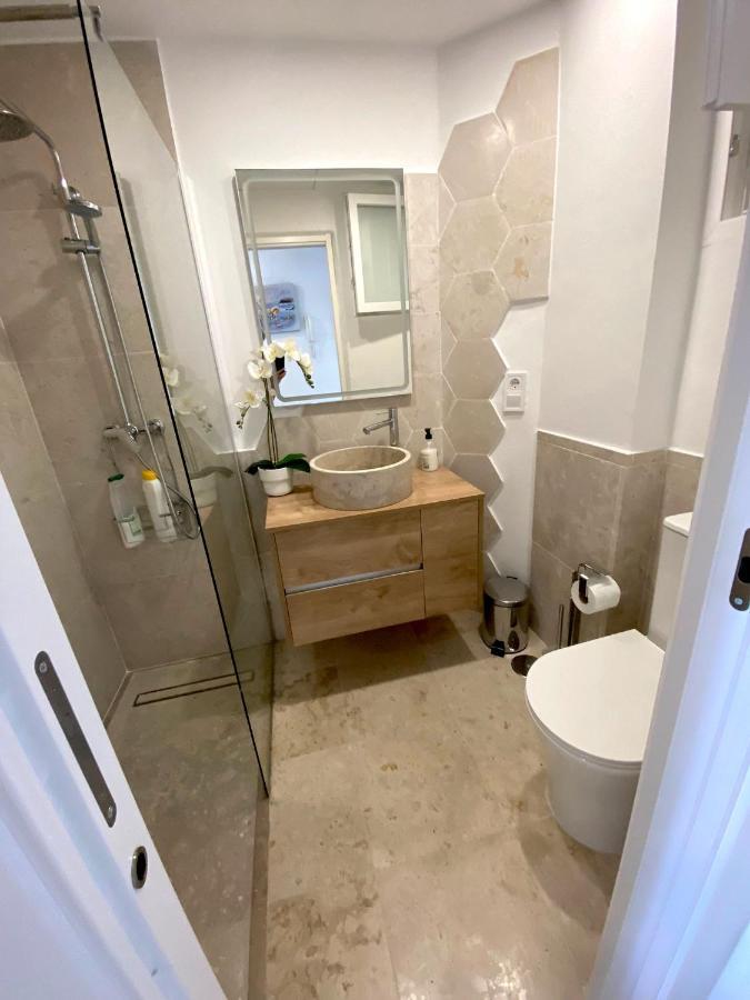 Apartamento Torre Levante, Primera Linea De Playa Benidorm Kültér fotó