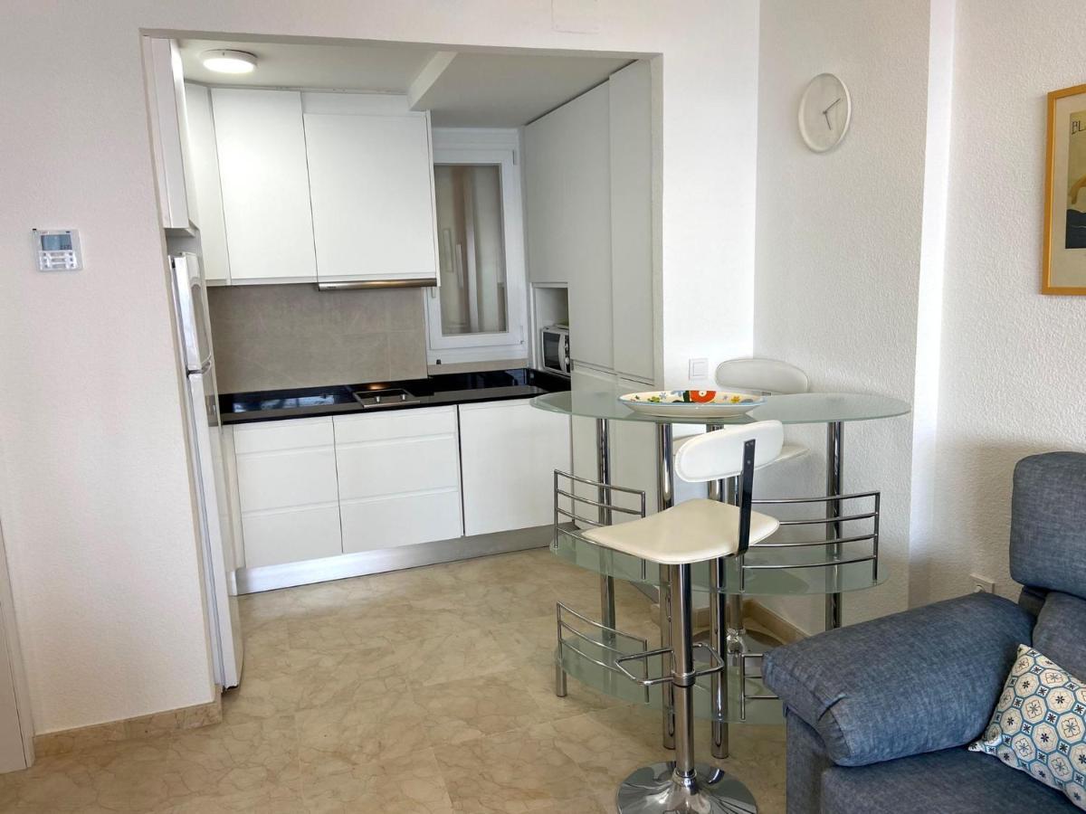 Apartamento Torre Levante, Primera Linea De Playa Benidorm Kültér fotó